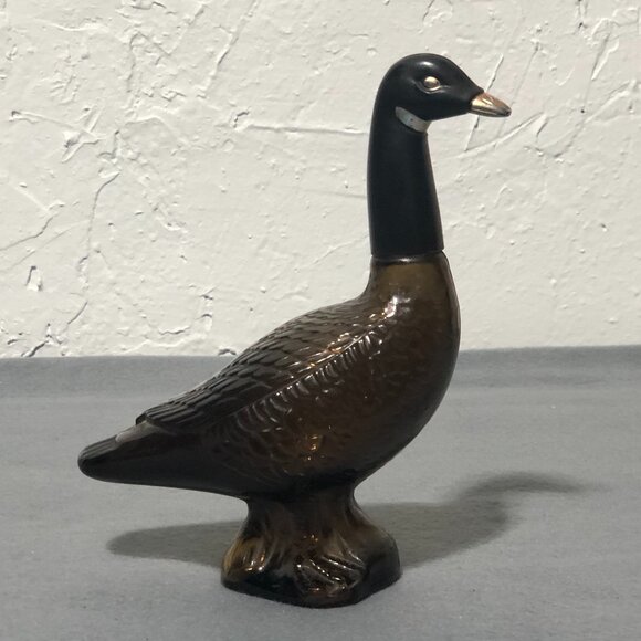 Vintage Avon Brown Glass Bottle GOOSE Decanter 5 oz Empty Bottle - Picture 1 of 12